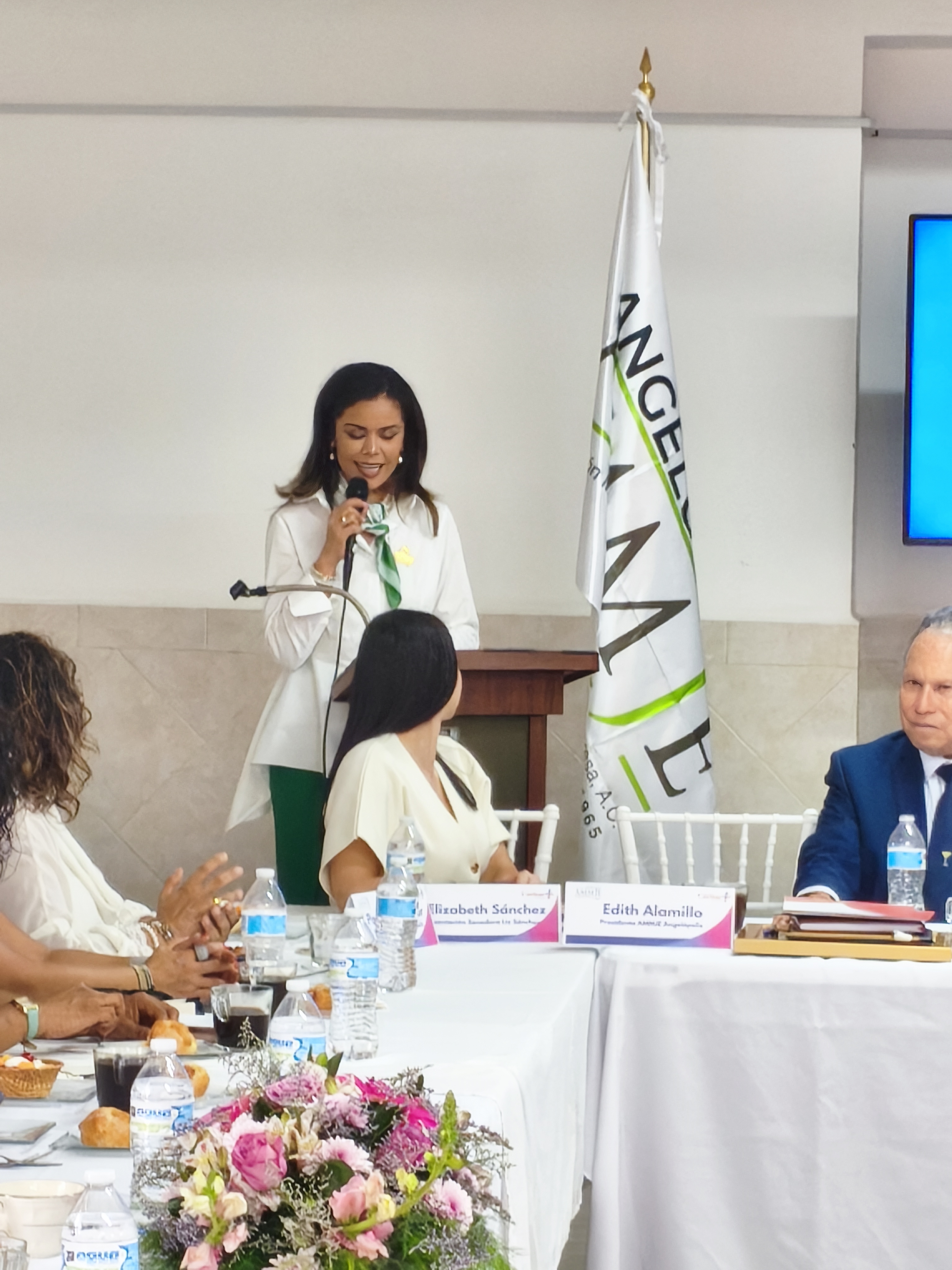 Firma de Convenio entre AMMJE y Fundación Cáritas de Puebla — imagen 2